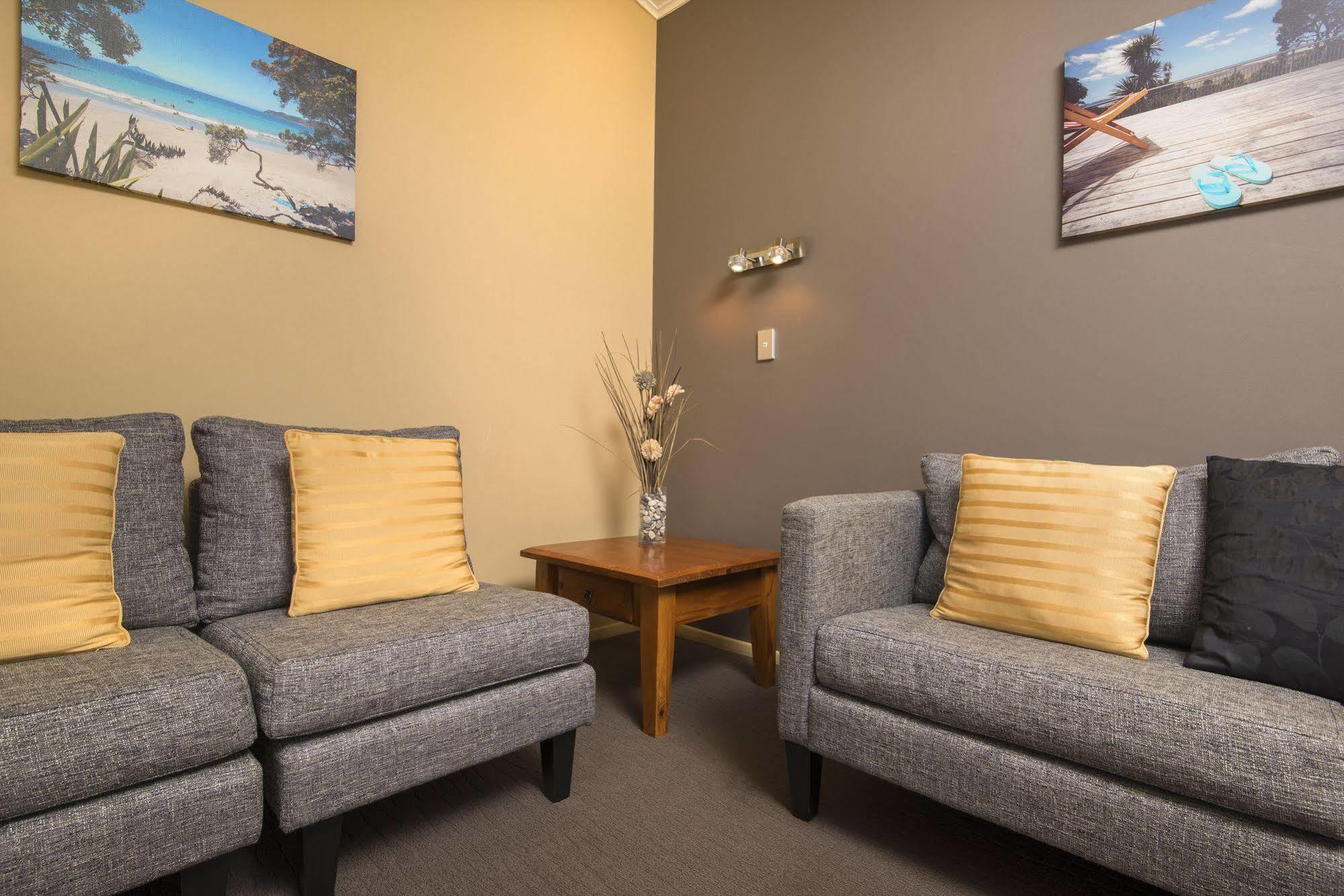 Bay Vista Waterfront Motel Picton Luaran gambar