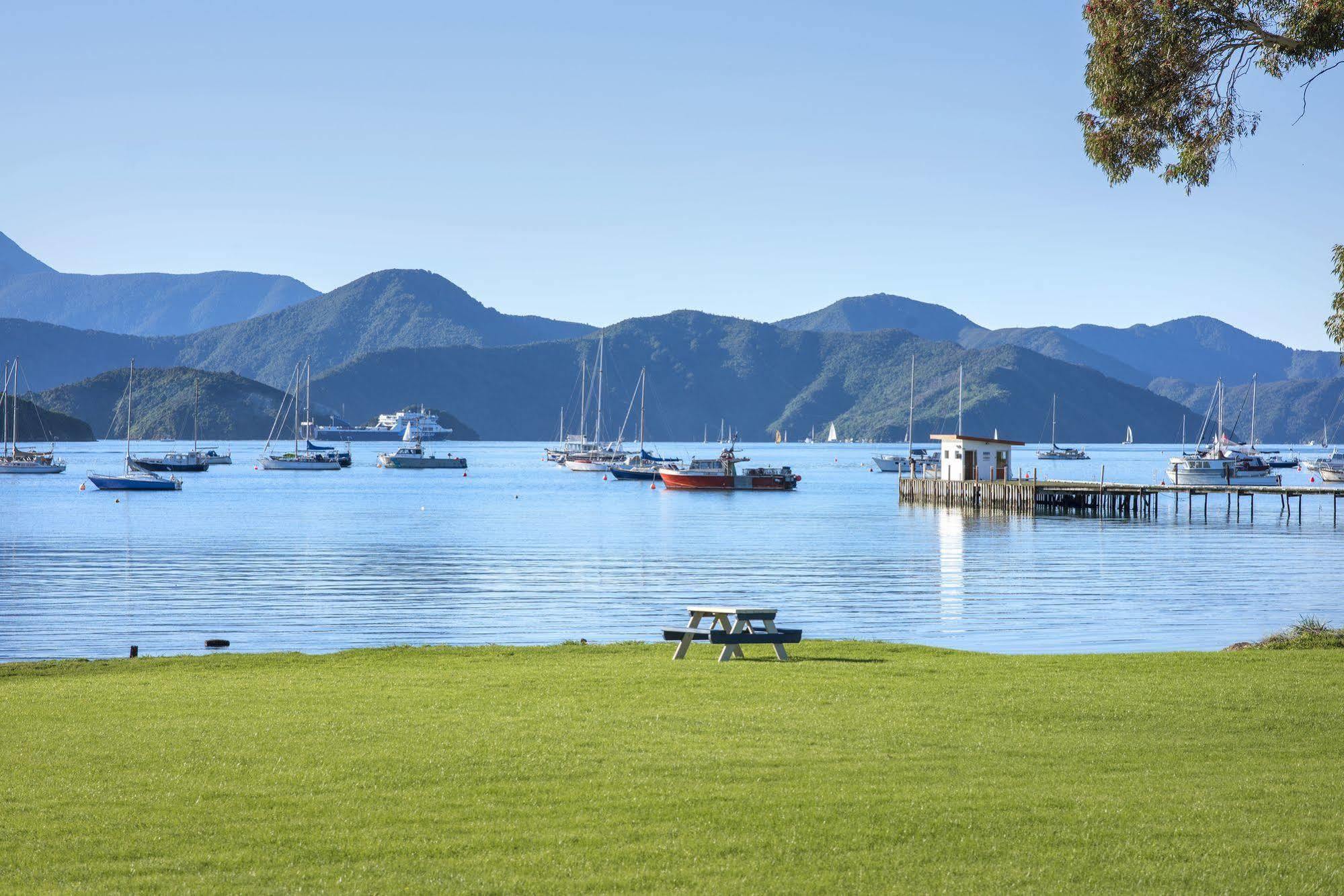 Bay Vista Waterfront Motel Picton Luaran gambar