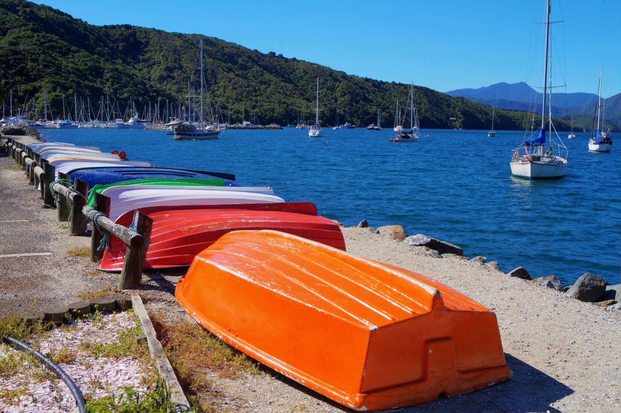 Bay Vista Waterfront Motel Picton Luaran gambar